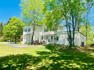 22 Spring St, Calais, ME 04619