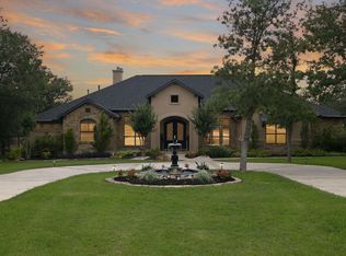 110 Valley View Dr, Bastrop, TX 78602