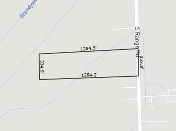 1252 S Range Rd, Saint Clair, MI 48079