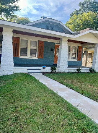 909 N McNeil St — Photo 3
