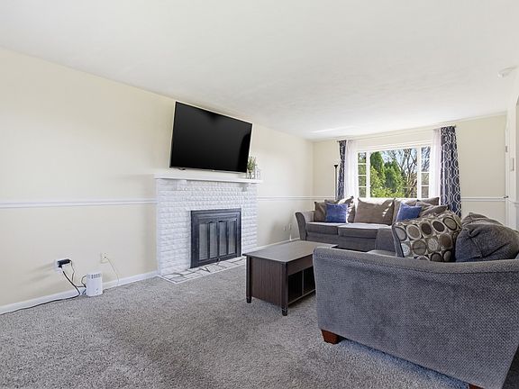 5th image of 343 Rockfield Rd