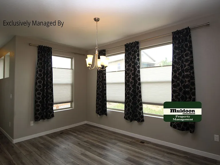 2322 Pelican Bay Dr — Photo 2