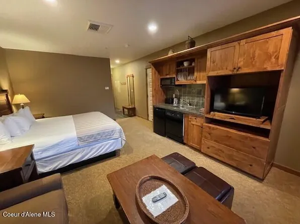150 Morning Star Dr, Kellogg, ID 83837