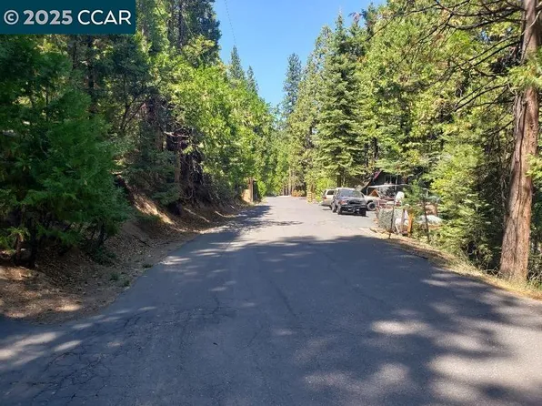 29458 Alpine Dr, Cold Springs, CA 95335