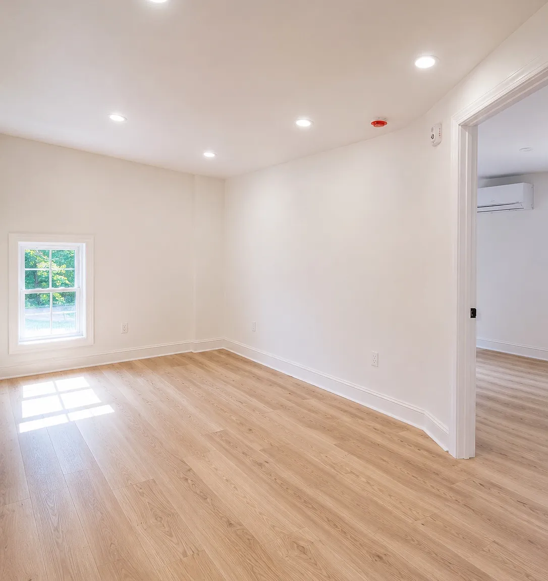 1 bed, 1000 sqft, $1,499 — Photo 3