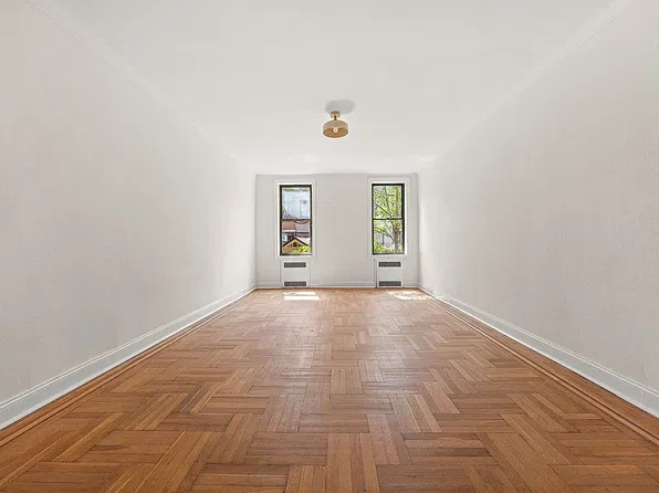 960 Sterling Pl APT 1J, Brooklyn, NY 11213