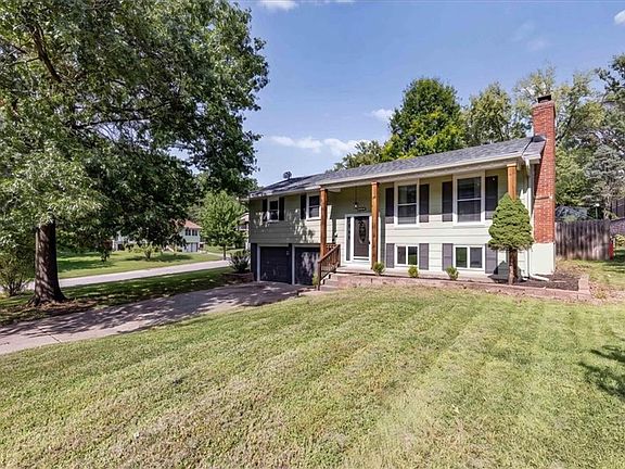 2nd image of 6739 NW Hilldale Dr