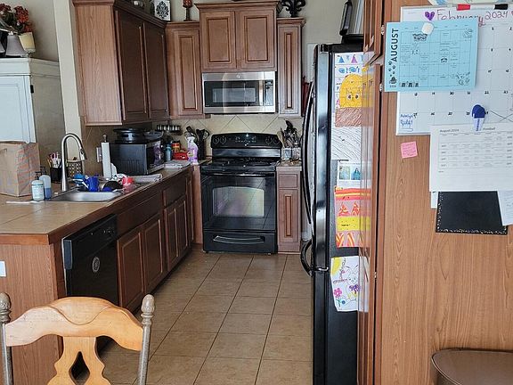 3rd image of 9001 Red Rose Lane