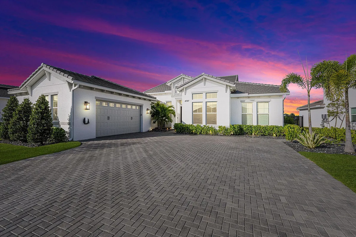 Building Photo - 4727 Estates Cir