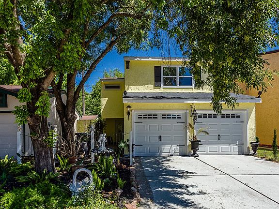 2nd image of 10328 Bridgeland Ln