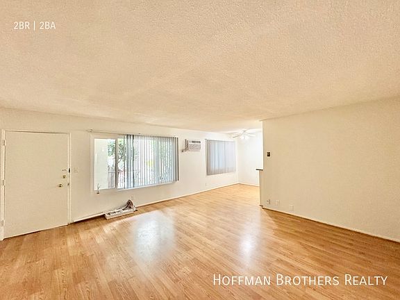 2nd image of 930 S Shenandoah St #2A