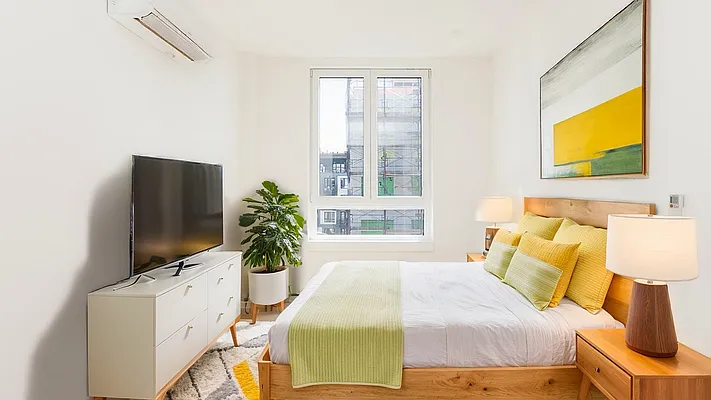 Rented by Nooklyn NYC LLC | media 29