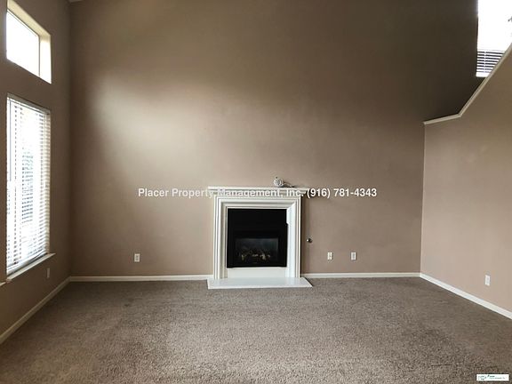 3rd image of 465 Sienna River Ct