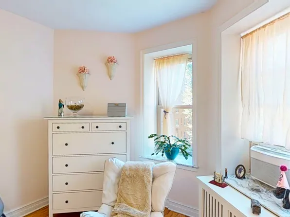 48-01 42nd Street image 28 of 49