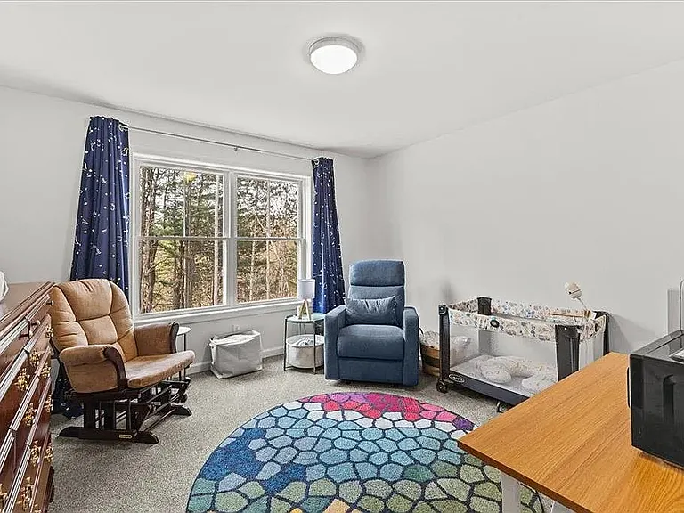 51 Blacksmith Dr — Photo 25