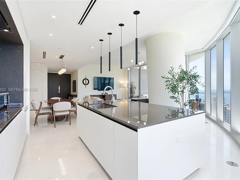 300 Biscayne Boulevard Way #4007W — Photo 5