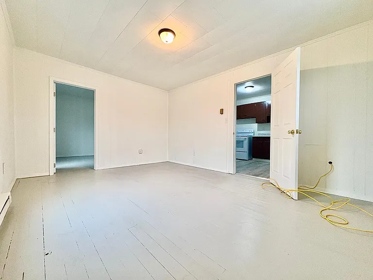 123 S Michigan St #2 — Photo 4