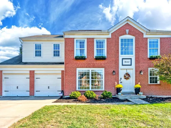 3844 Bach Grove Ct, Amelia, OH 45102