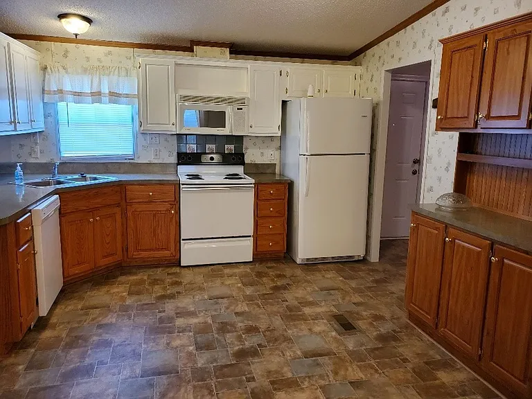 1114 Northside Rd #8 — Photo 5