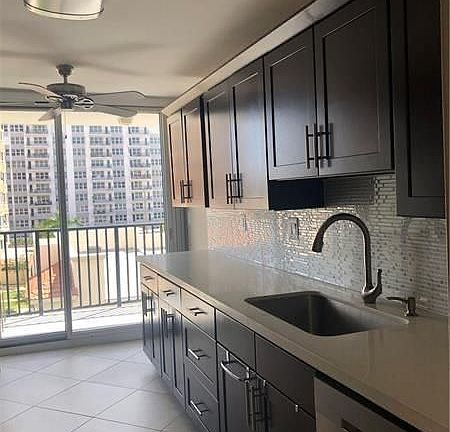 4th image of 525 N Ocean Blvd APT 515