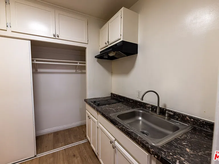6126 Eleanor Ave #1 — Photo 4