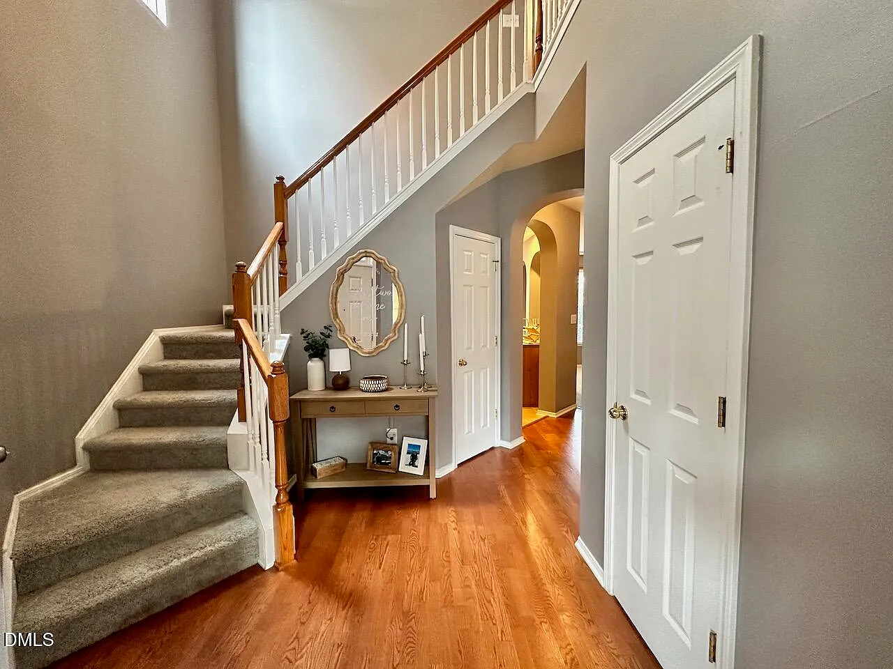 3 bed, 2.5 bath, 1921 sqft, $2,200 — Photo 4