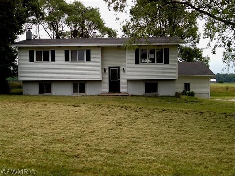 1st image of 9524 S 48th Ave