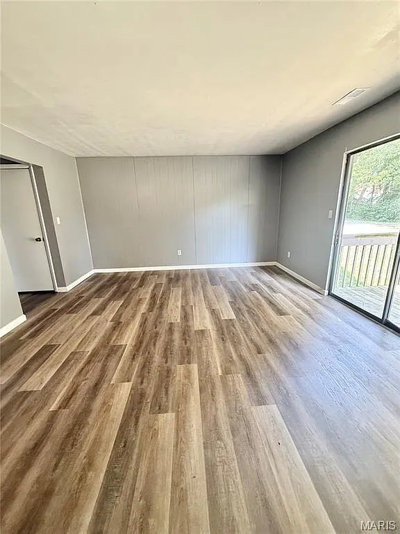 2 bed, 1.0 bath, 900 sqft, $925 — Photo 4