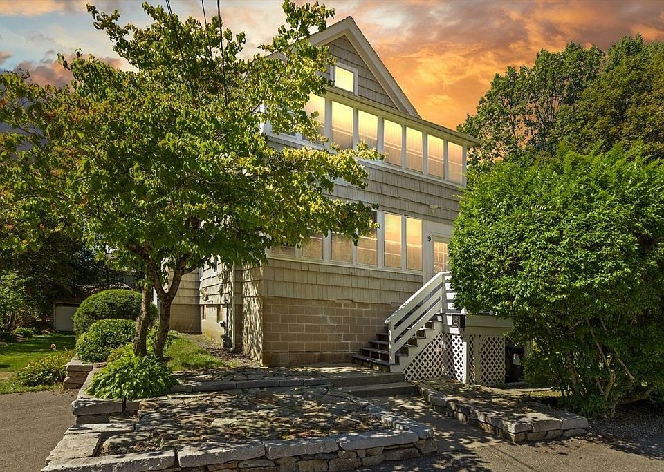 1st image of 19 Wentworth Ave