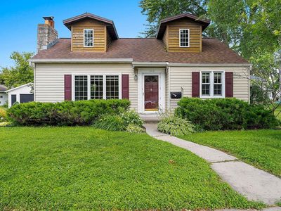 1313 Lost Dauphin Rd, De Pere, WI, 54115