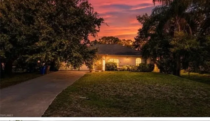 3 bed, 1422 sqft, $2,500 — Photo 1