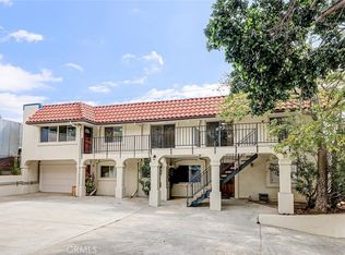 23403 Lake Manor Dr, Chatsworth, CA 91311