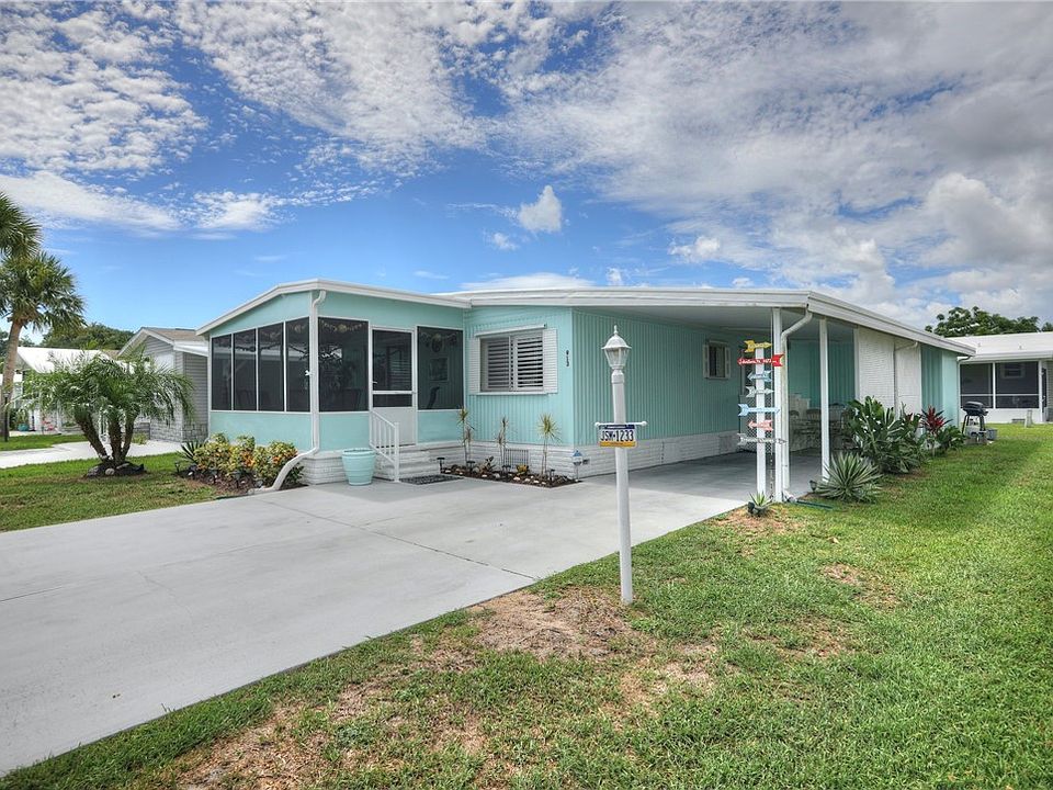 1st image of 913 Hawthorn Cir