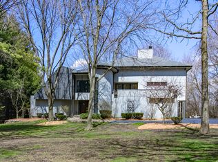 21924 W Brentwood Ln, Lake Villa, IL 60046