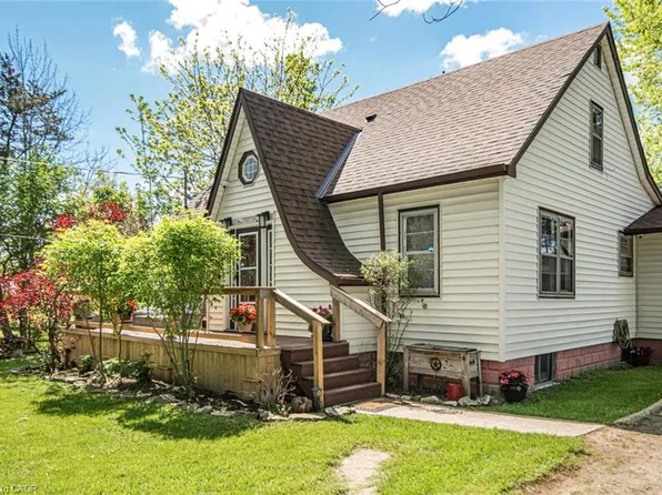 32 Grant St, Haldimand County, ON N1A 1Y2