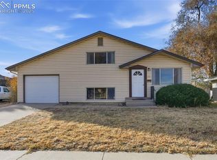 1522 Auburn Dr, Colorado Springs, CO 80909