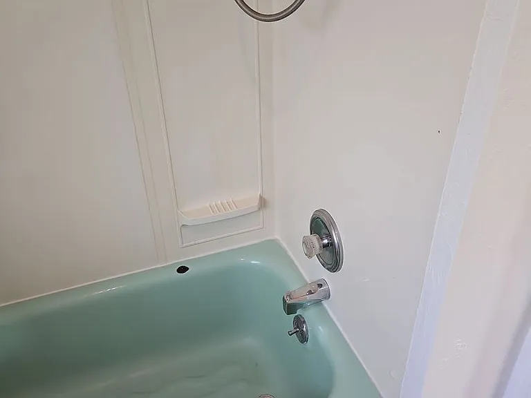 510 Lombard St — Photo 9
