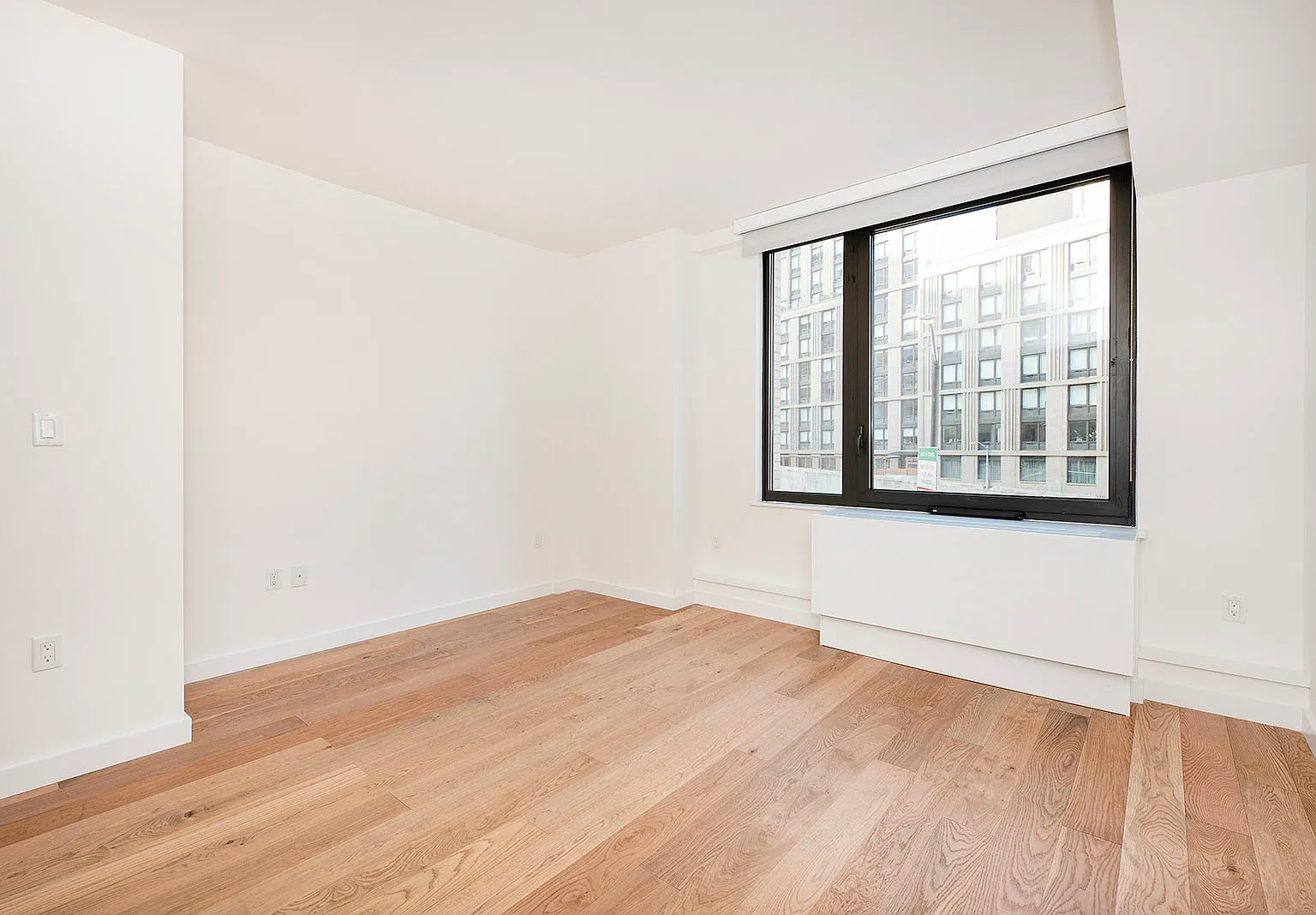 411 West 35th Street — Photo 3