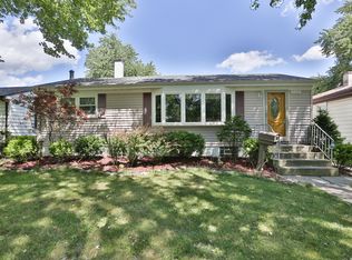 17327 Roy St, Lansing, IL 60438