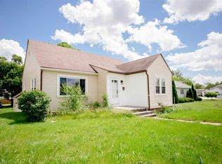 412 N Line St, Columbia City, IN