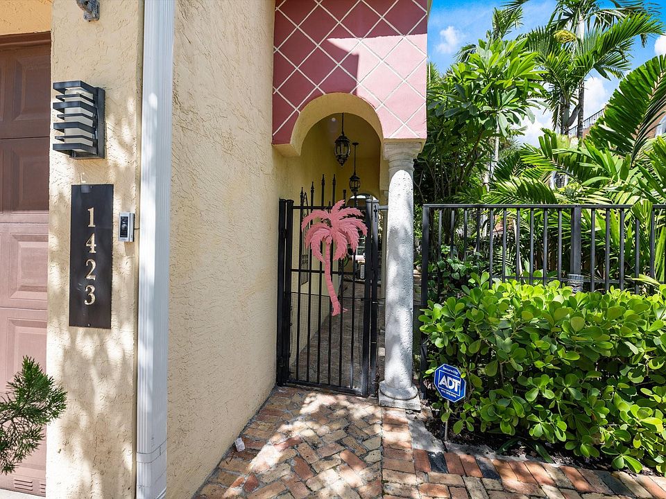 1st image of 1423 Bayview Drive #1423