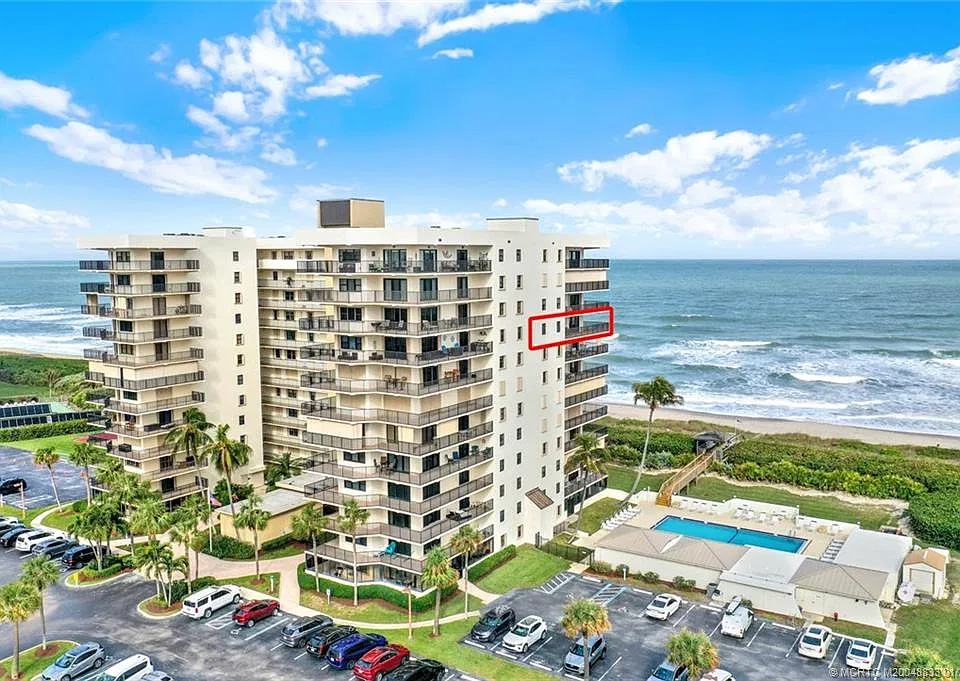 10044 S Ocean Dr #907