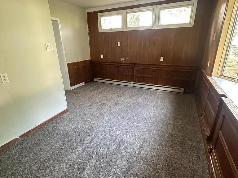 80 Westmoreland Dr — Photo 12
