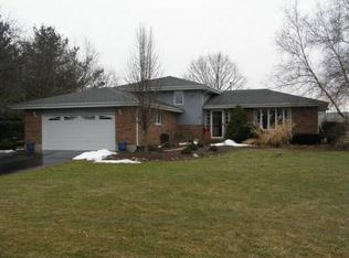 670 Bittersweet Ln, New Lenox, IL 60451