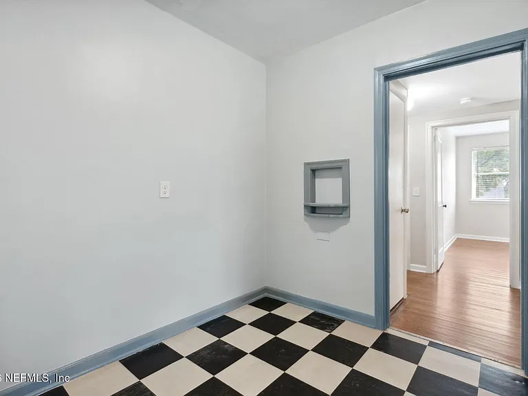 3582 Hedrick St #4 — Photo 9