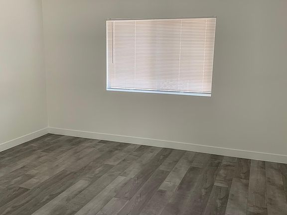 3rd image of 6622 Ben Ave #6624