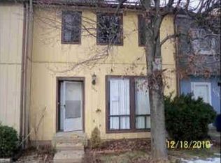 1014 Saber Ln, Herndon, VA 20170