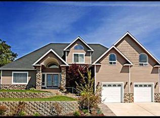 389 Patricia Ln, Eagle Pt, OR 97524