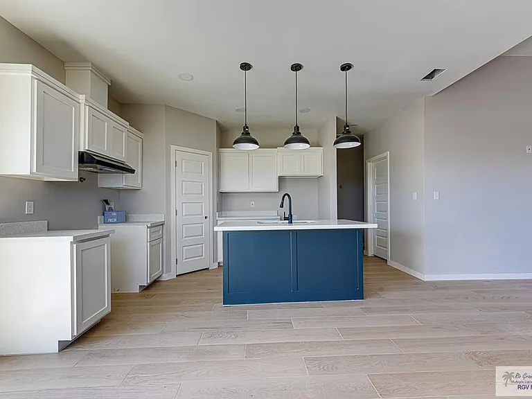 3528 Hidalgo St #C — Photo 16
