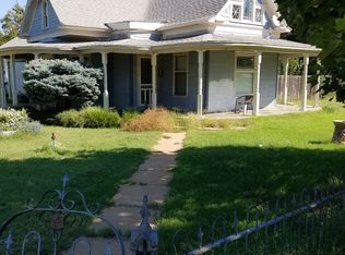 302 N Washington Ave, Protection, KS 67127